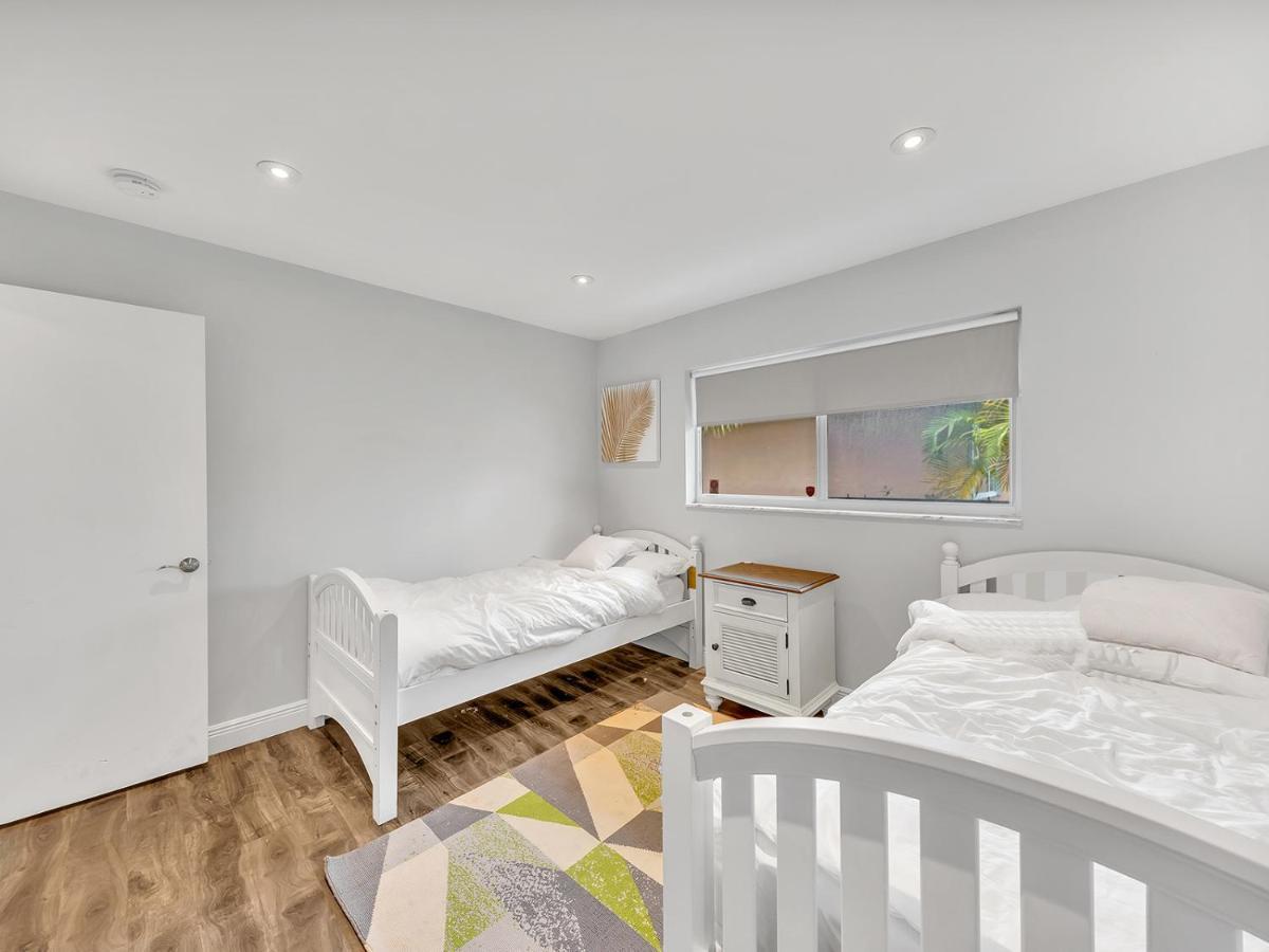 הוליווד Supervilla - 3Br/2Ba - Pool - Walk To Beach מראה חיצוני תמונה
