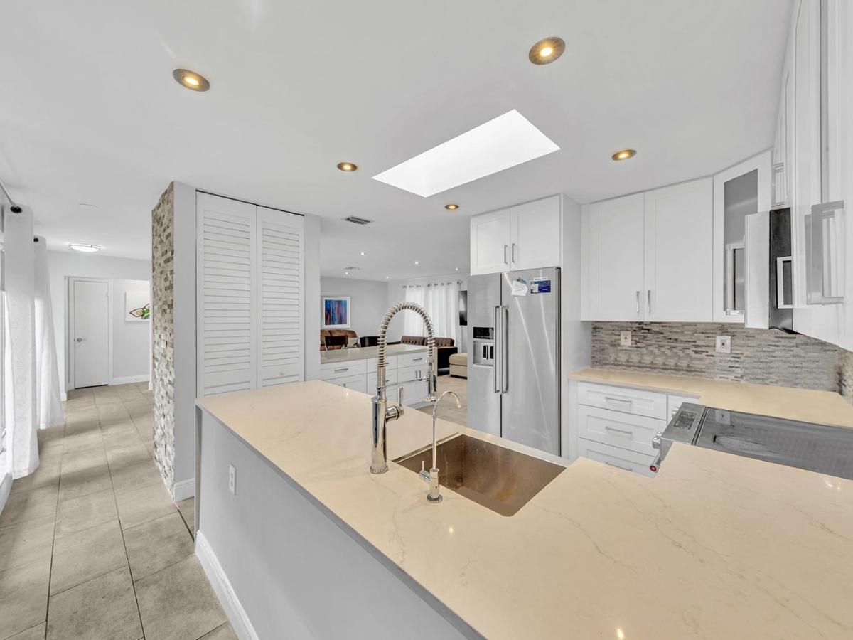 הוליווד Supervilla - 3Br/2Ba - Pool - Walk To Beach מראה חיצוני תמונה